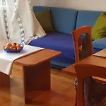 Ana 2 * Макарска