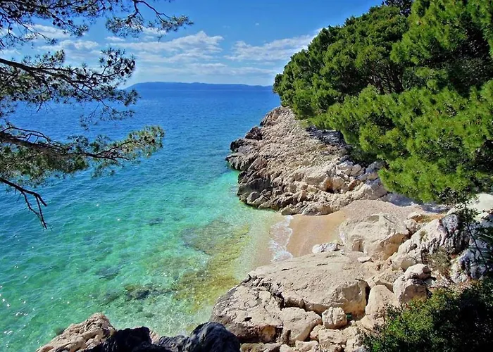 Ana 2 Makarska
